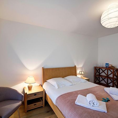 Apartamento Le Camelia Proche Aeroport Tours Exterior foto
